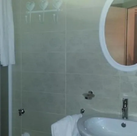 Borgo Fantino - Residenze E Alloggi